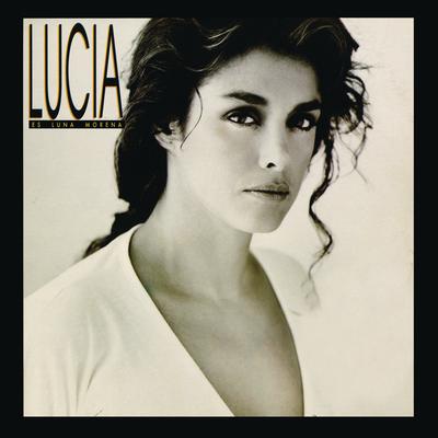 Lucía Es "Luna Morena"'s cover