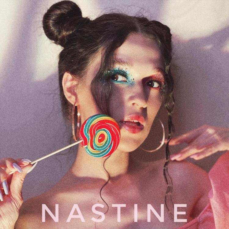 Nastine's avatar image