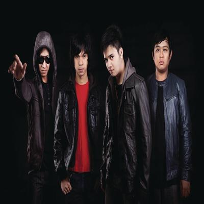 Dan Aku (1st single)'s cover