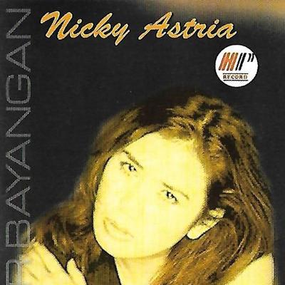 Biar Semua Hilang By Nicky Astria's cover