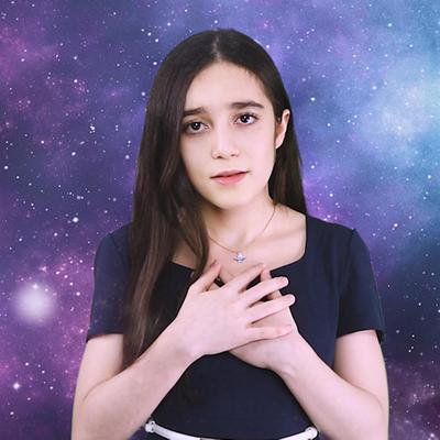 Outro Universo By Lelê's cover