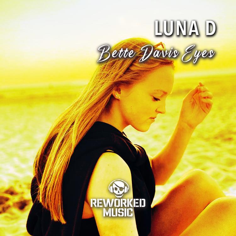 Luna D's avatar image