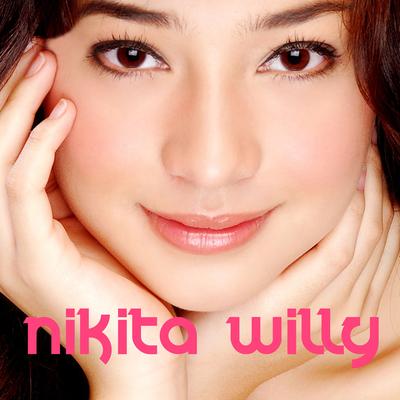 Kutetap Menanti By Nikita Willy's cover