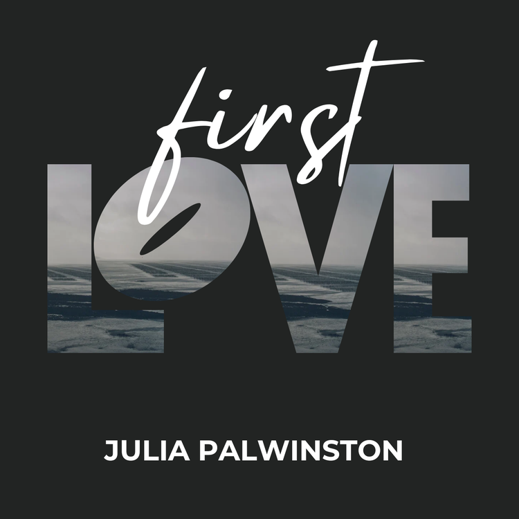 Julia Palwinston's avatar image