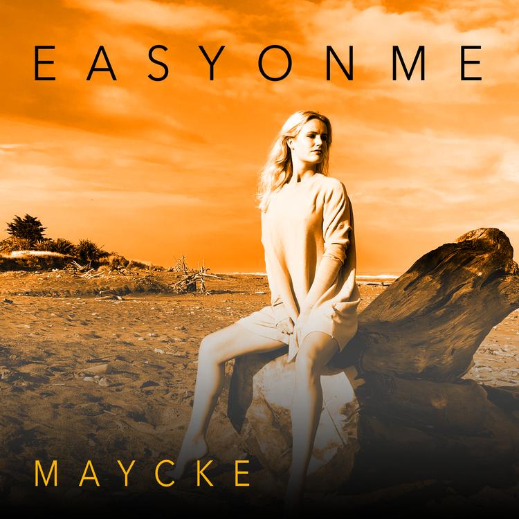 Maycke's avatar image