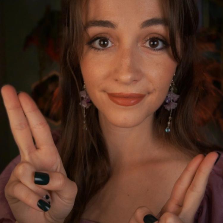 Sarah Lavender ASMR's avatar image