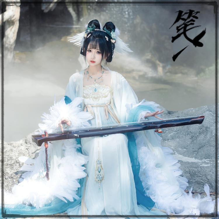 萌爱moi's avatar image