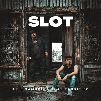 Slot's cover