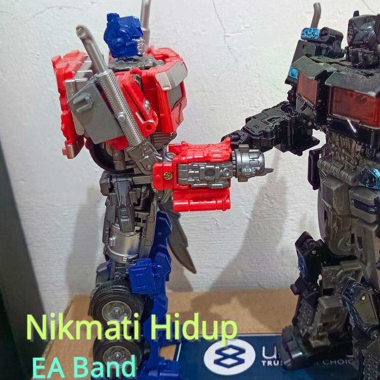 EA Band's avatar image