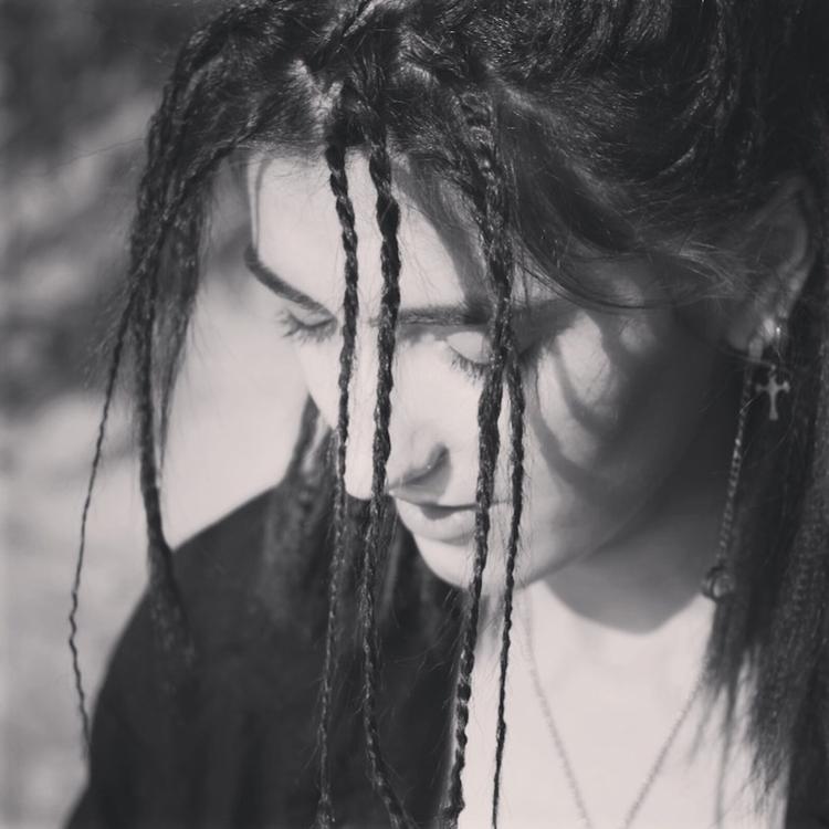 Rena Velieva's avatar image