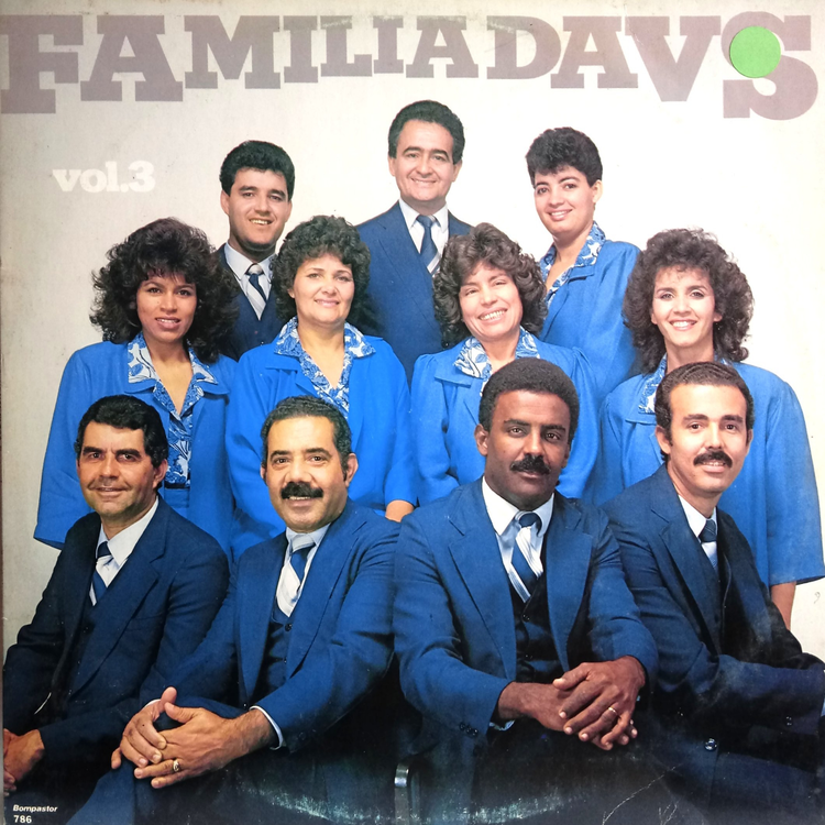 Família Davs's avatar image