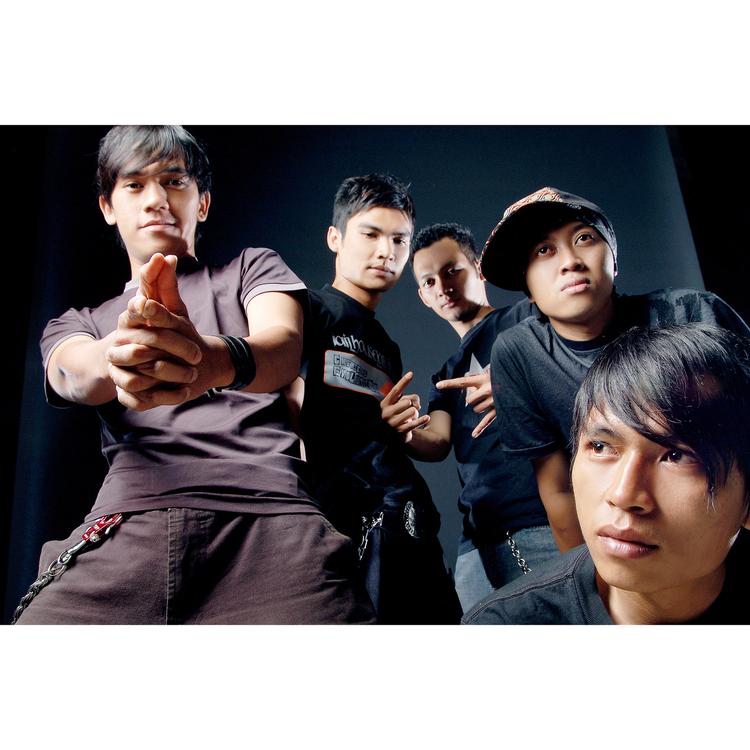 Nadi Band's avatar image