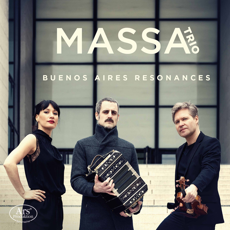 Massa Trio's avatar image