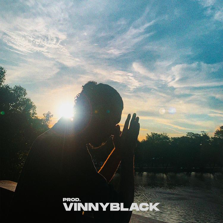 Ｖｉｎｎｙ Ｂｌａｃｋ's avatar image