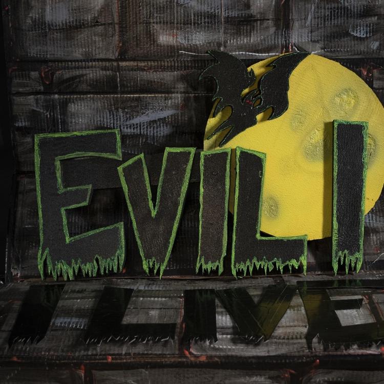 Evil i's avatar image