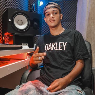 De rolezinho no morro, ela vem pro quartel general By DjDL DO PIOLHO, Mc B7, MC Flavinho's cover