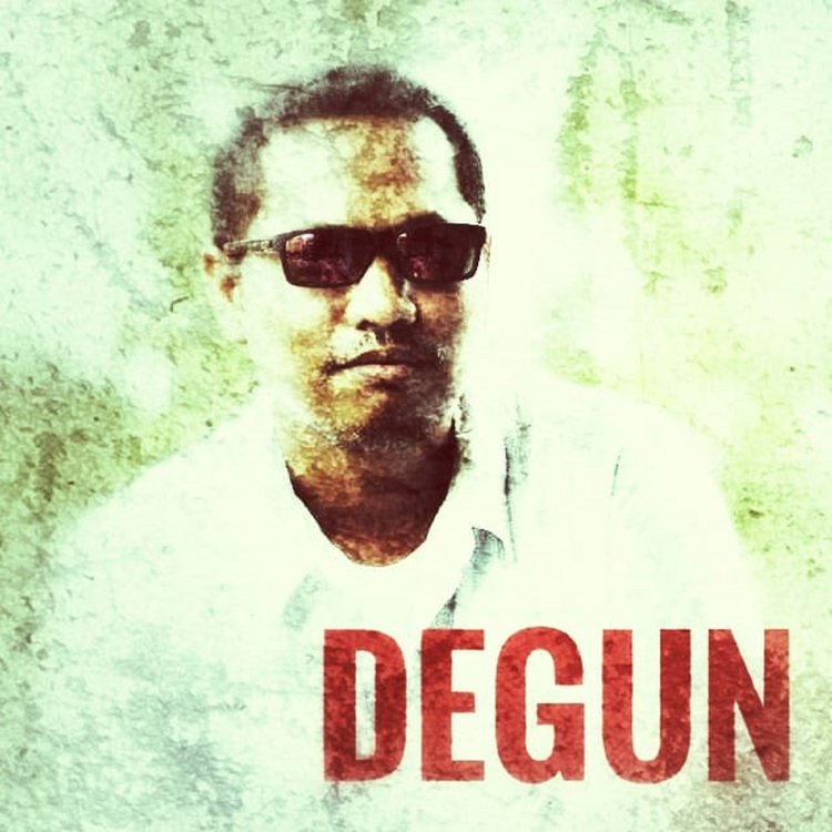 Degun's avatar image