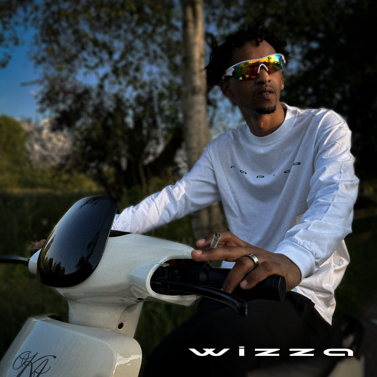 Wizza's avatar image