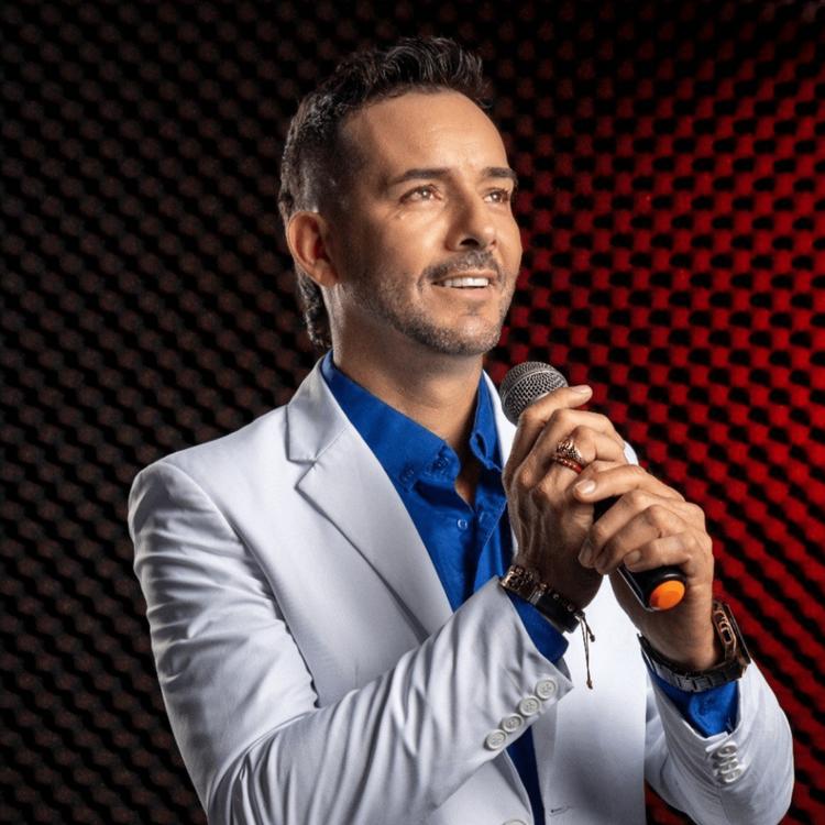 Uriel Hernández's avatar image