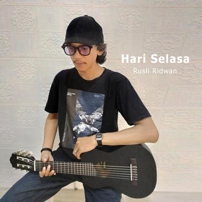 Hari Selasa's cover