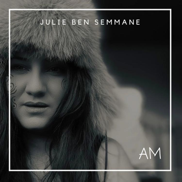 Julie Ben Semmane's avatar image