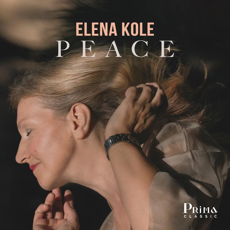 Elena Kole's avatar image