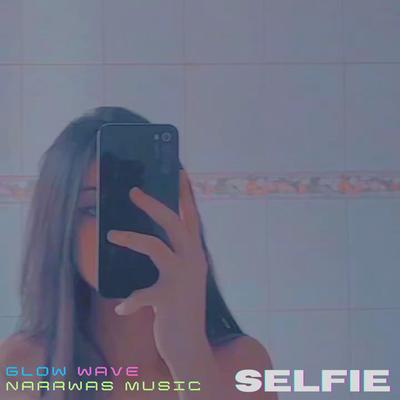 Selfie's cover